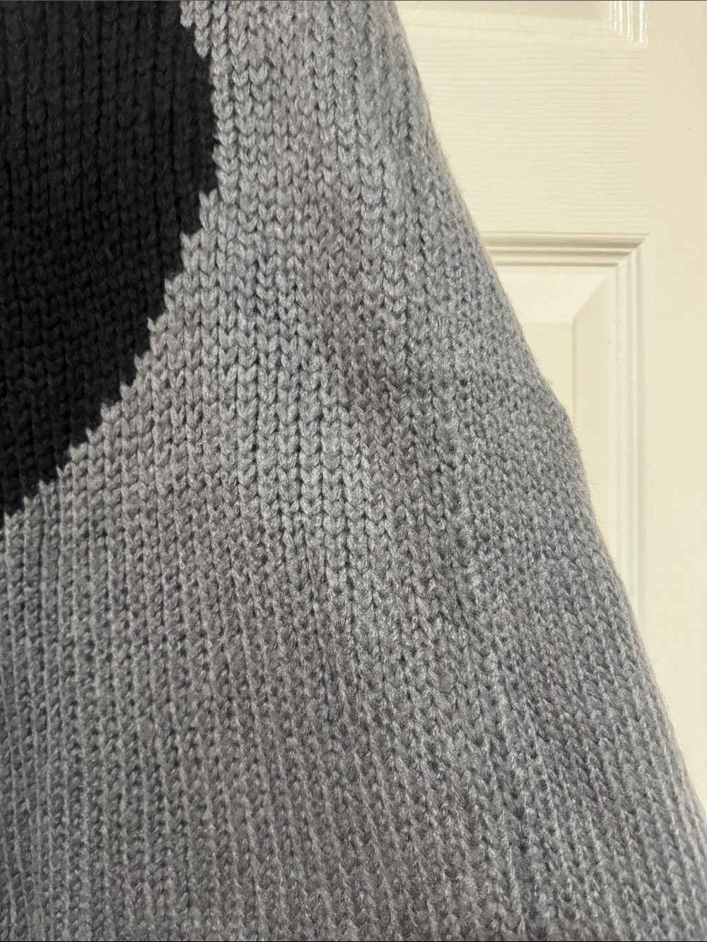 Wooden Ships/Big Heart Top/Sweater/Gunmetal/Black/Size XL/NWT! NEVER WORN! - Picture 8 of 16